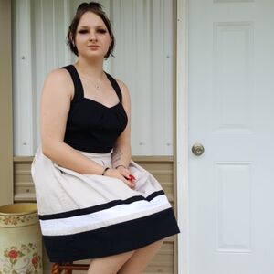 White House | Black Market Sleeveless Pleated Evening Cocktail Dress (6)